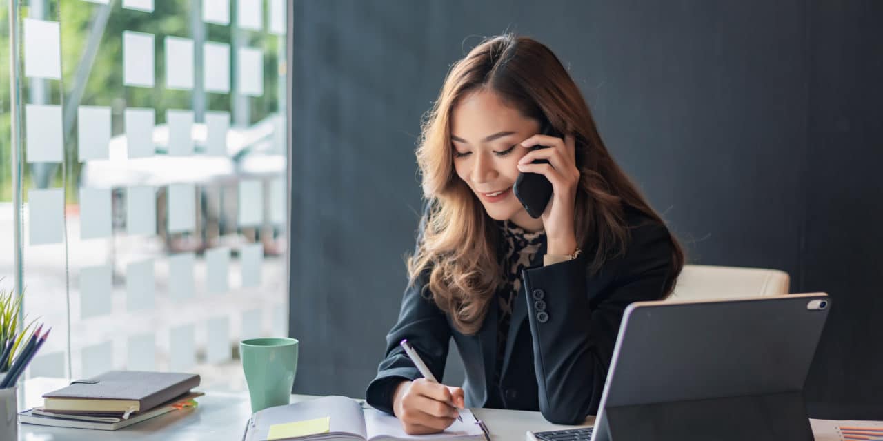 Voyance par téléphone sérieuse sans attente : obtenez des réponses claires et précises !